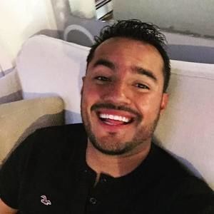 Meet your Posher, Andres
