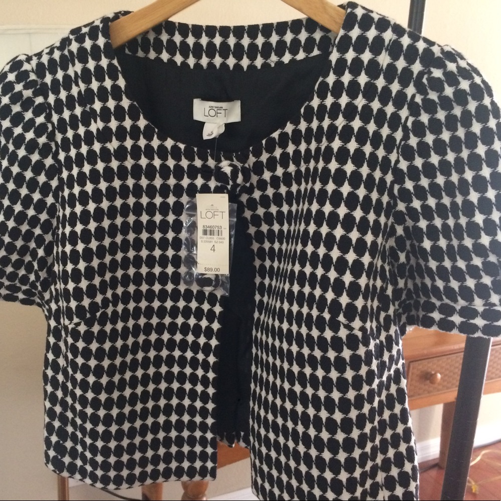 Short jacket.