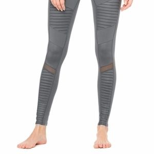 Alo Yoga Moto Leggings- Size L- Slate/Slate Glossy