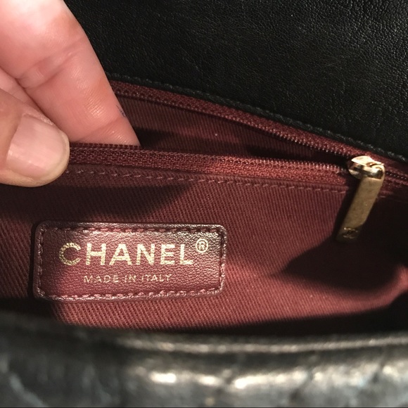 ⭐️SOLD Sorry⭐️ Chanel Chevron Medium Flap - Picture 5 of 7