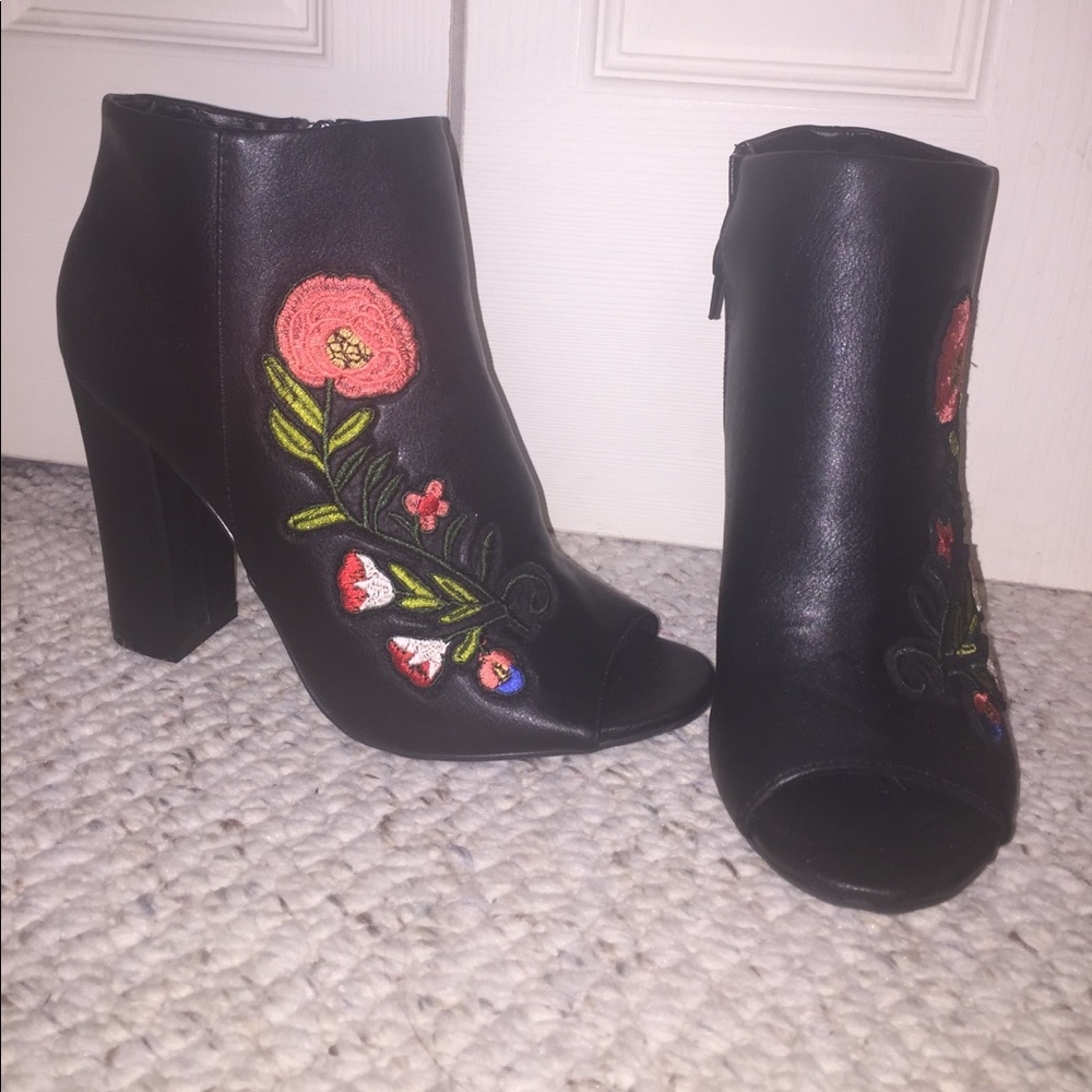 Floral open toe black booties