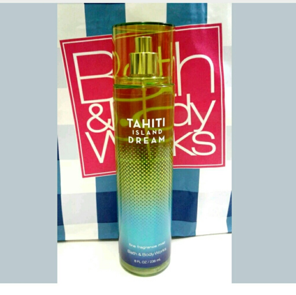 NEW! Bath and Body Works 8oz body spray