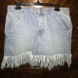 Zara light wash denim shorts
