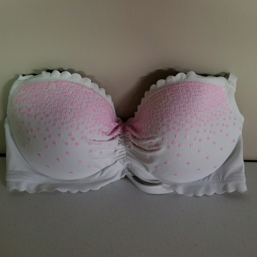 White VS Bikini top