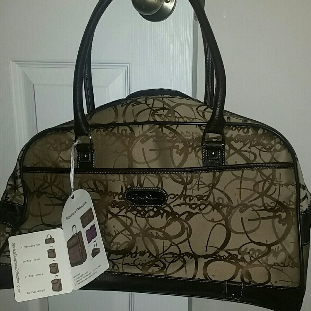 Moving sale New Jessica Simpson 17" boarding tote