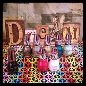 NWT Kylie signature collection nail polish bundle