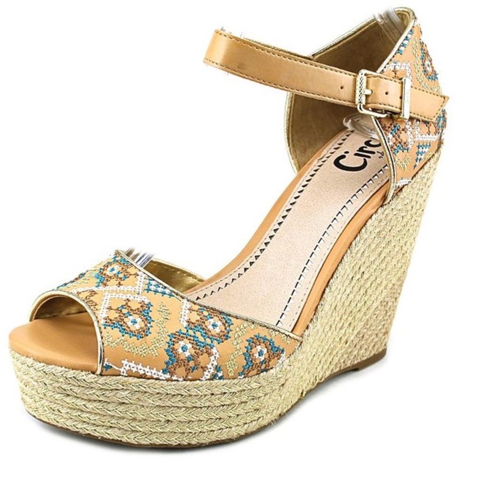 Circus collection by Sam Edelman 🐘🎭