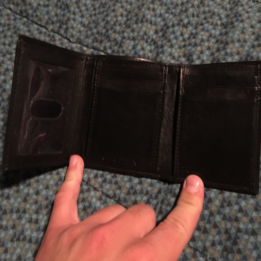 Wallet - Picture 2 of 3