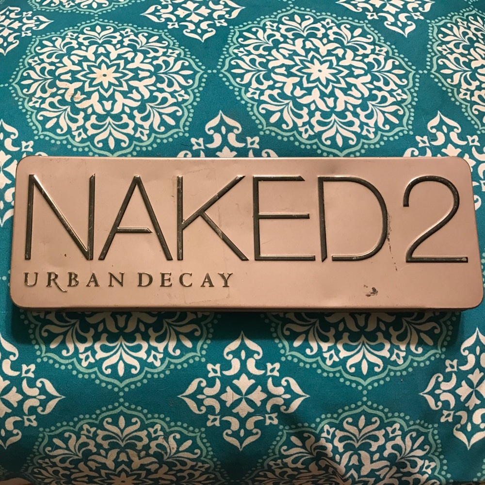 Naked 2