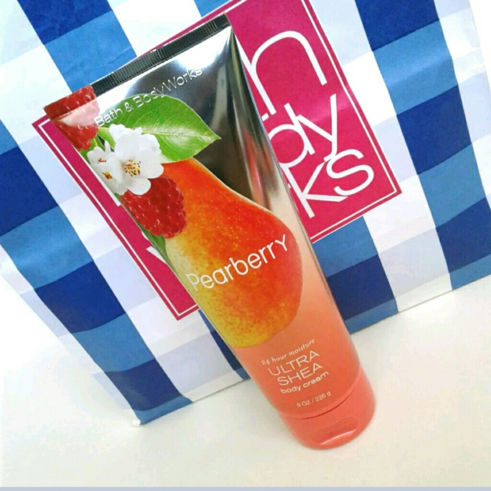 New! Bath and Body Works Iotion 8oz