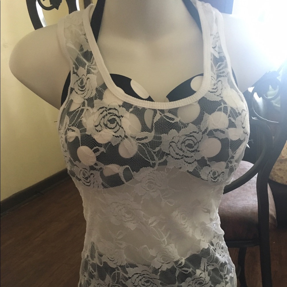 White Tank Bundle 💝