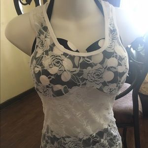 White Tank Bundle 💝