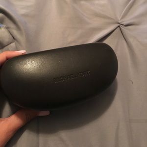 Michael kors sunglasses case
