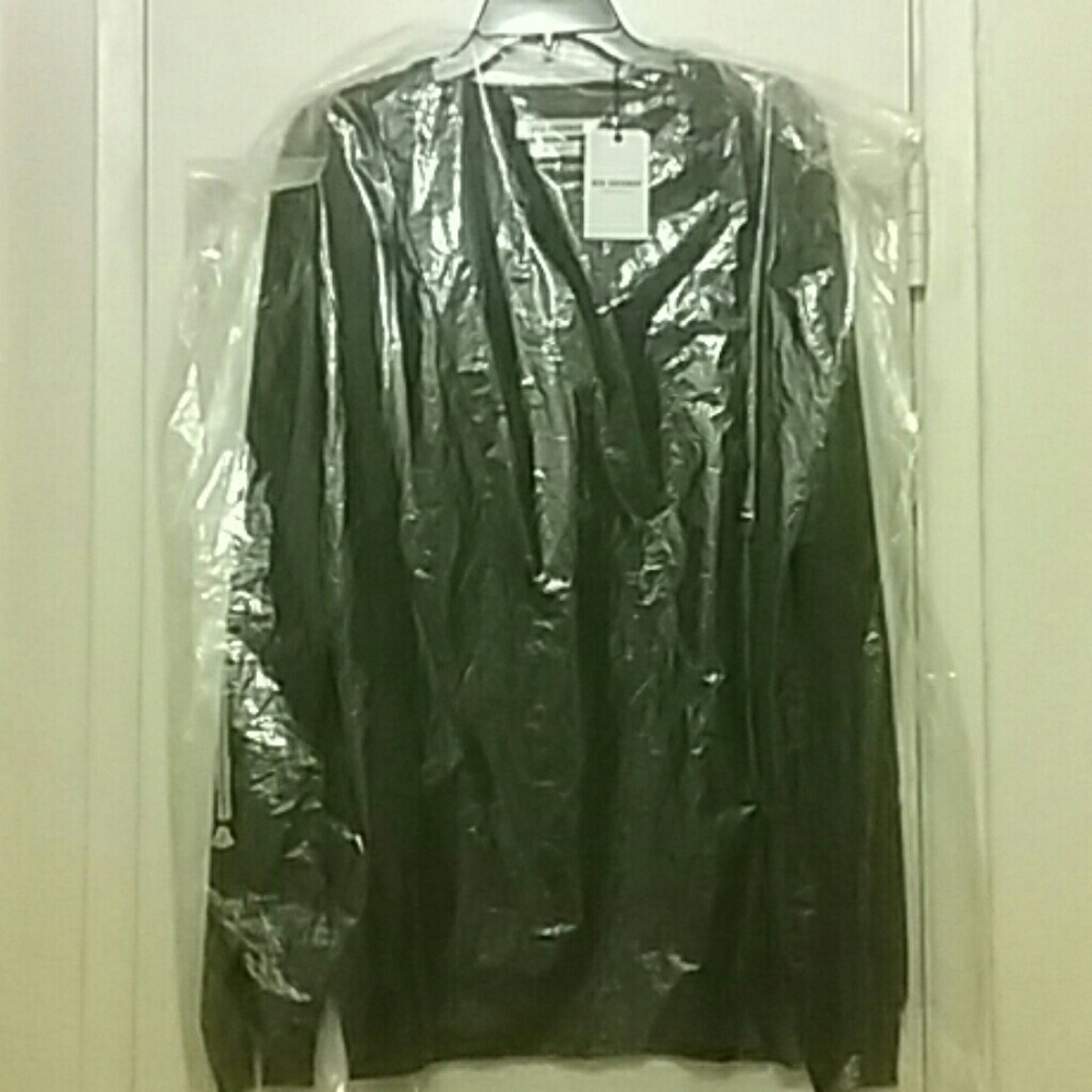 Ben Sherman V Neck 100% Wool