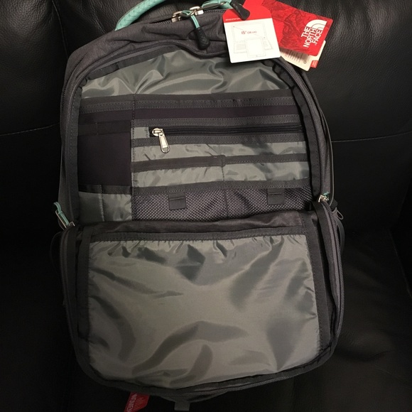 North Face Recon Women's Backpack - Picture 3 of 4