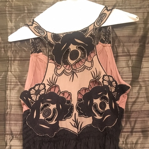 Cute dress - Picture 3 of 4