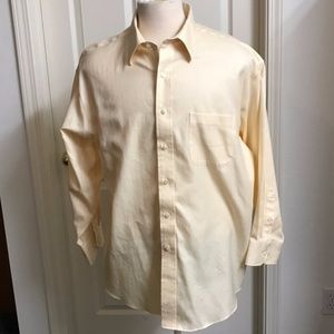 Mens long sleeve Tasso Elba dress shirt.