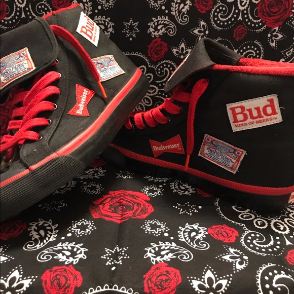 Budweiser Shoe Rare! - Picture 1 of 6
