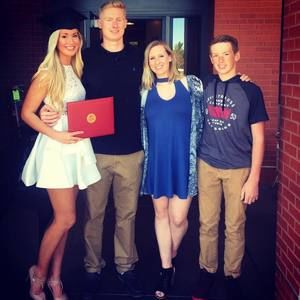 Meet your Posher, Mckenzie