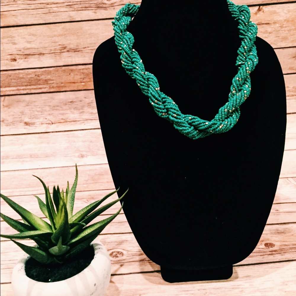 Turquoise Beaded Necklace