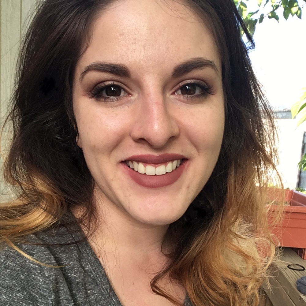 Meet your Posher, Olivia