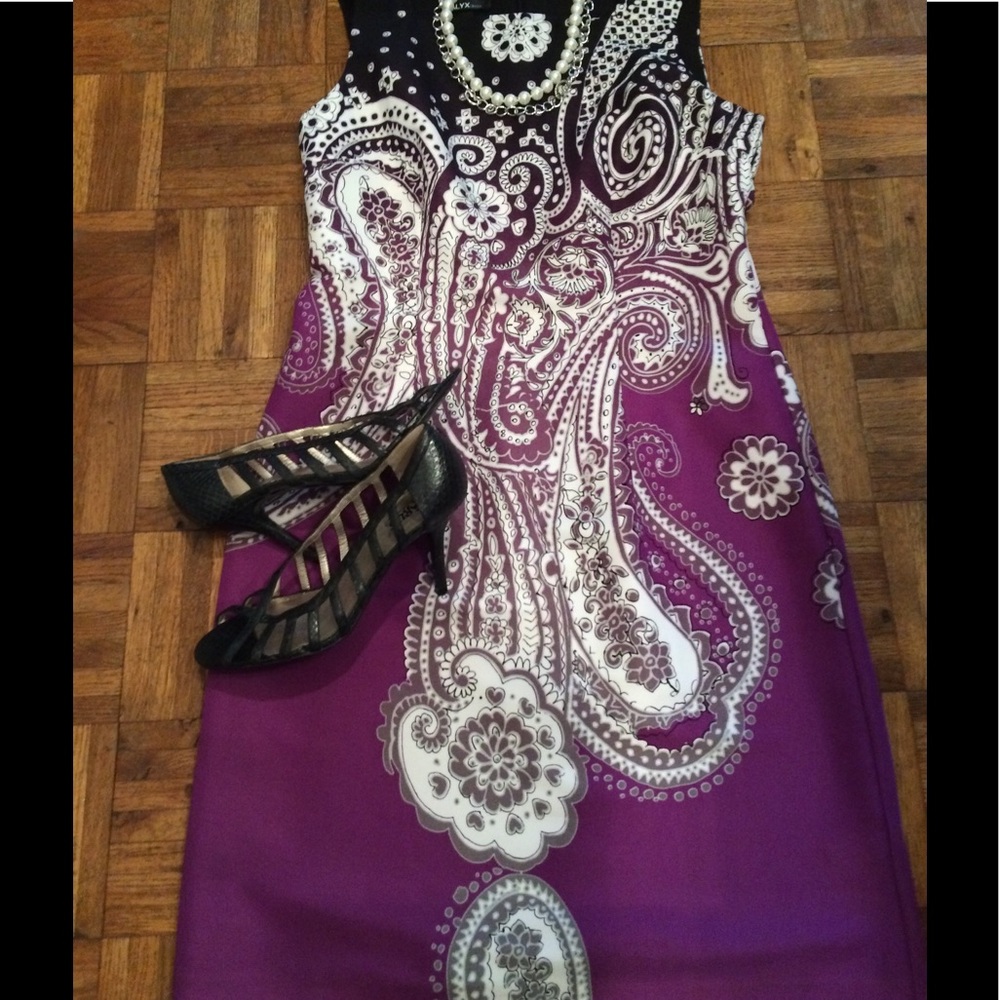 Pretty purple dress!