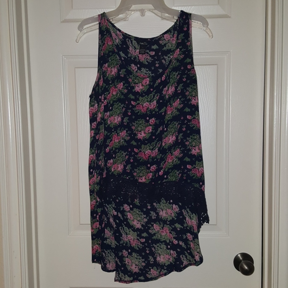 Rue 21 high low top