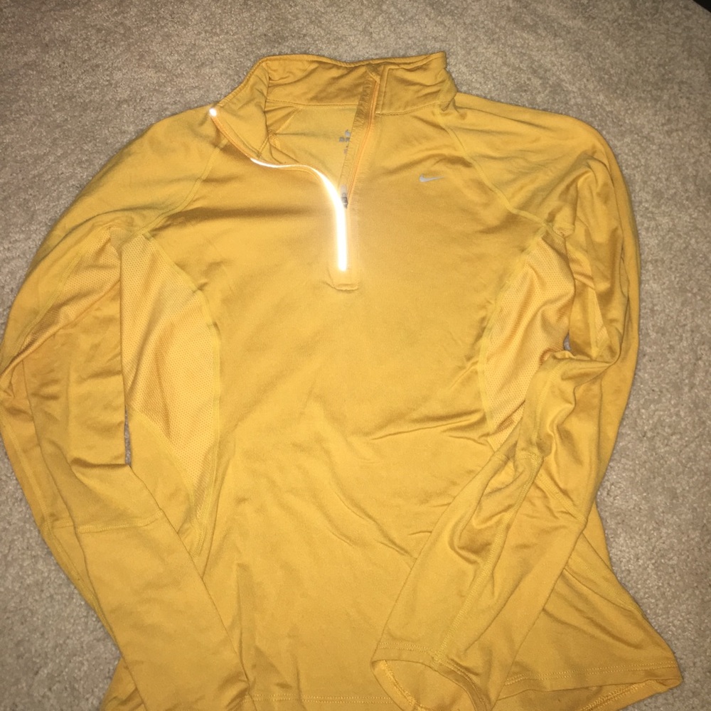 Nike Dri Fit Half Zip Sweater, Small