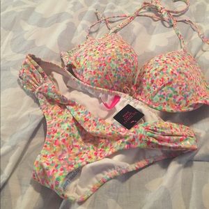 Victoria's Secret Added Lift Bikini NWT