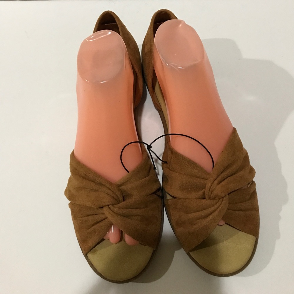 Rock and Candy by Zigi size:11A, suede