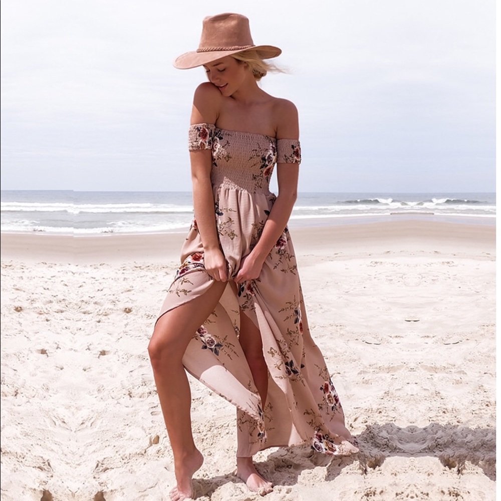 JUST IN! ✨Off Shoulder Floral Pattern Maxi Dress✨ - Picture 1 of 5