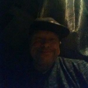 Meet your Posher, Damon