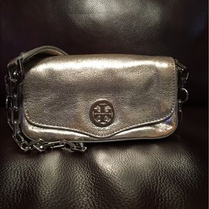 AUTHENTIC Tory Burch cross body