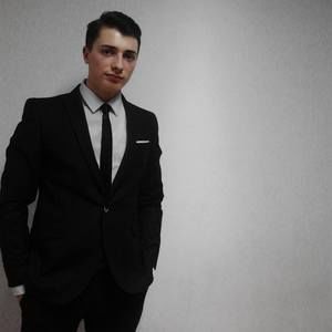 Meet your Posher, Ilie