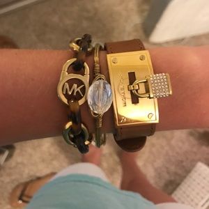 MICHEAL KORS leather wrap bracelet ‼️