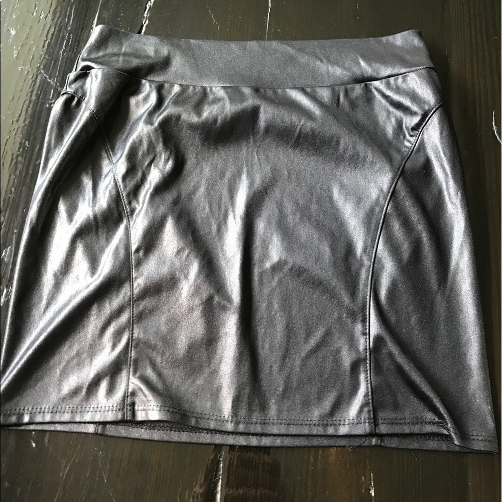 A • must have • Little Black | sKirt |