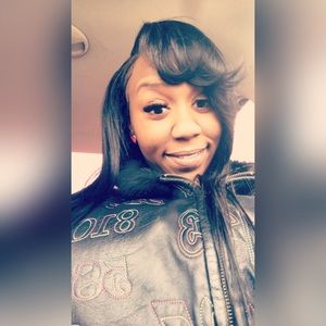 Meet your Posher, Shay