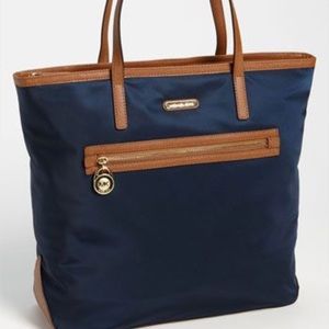 Michael Kors Kempton Tote Small