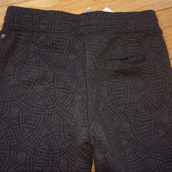 Fabletics sweatpants 🏋️♀️💦 - Picture 6 of 7