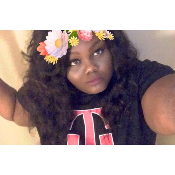 Meet your Posher, Ashley - Picture 1 of 1