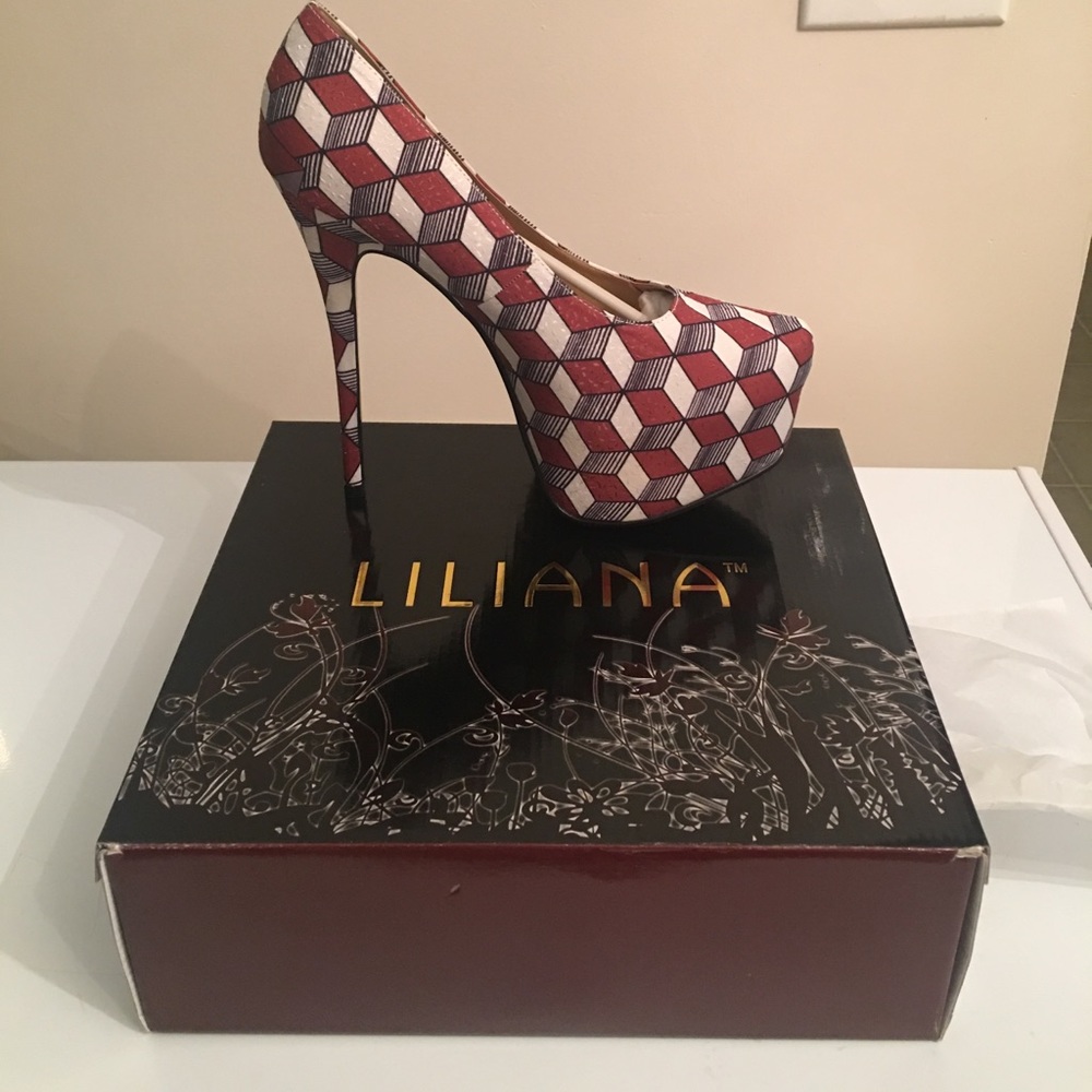 Brown Cube Pattern Pump High Heels Fabric