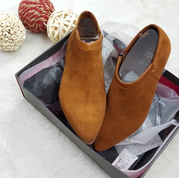⛔SOLD⛔NIB VINCE CAMUTO JODY ANKLE BOOTIE BROWN - Picture 5 of 6
