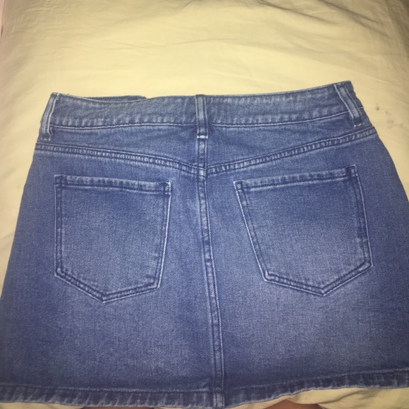 Denim mini skirt from Pacsun! - Picture 2 of 3