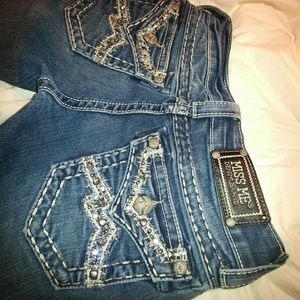 Really Cute Bling'd Out Miss Me's Skinny 26/33