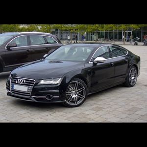 Meet your Posher, Ali