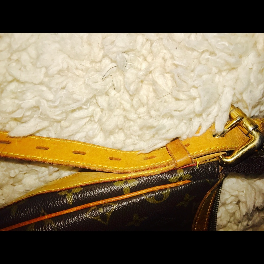 Louis Vuitton Tulum GM. Good condition - Picture 3 of 8