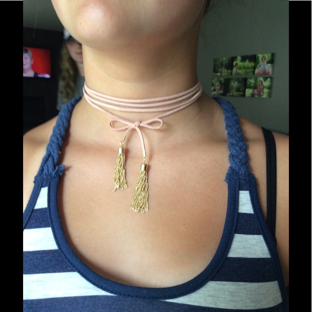 2 for $12 💥💥FRANCESCA'S Tassel choker❤️