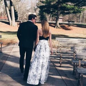 Meet your Posher, Casey