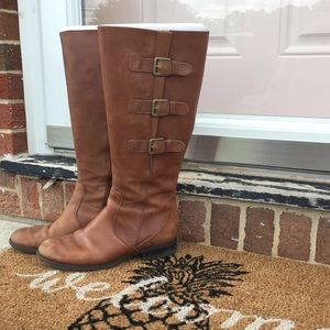 Riding boots