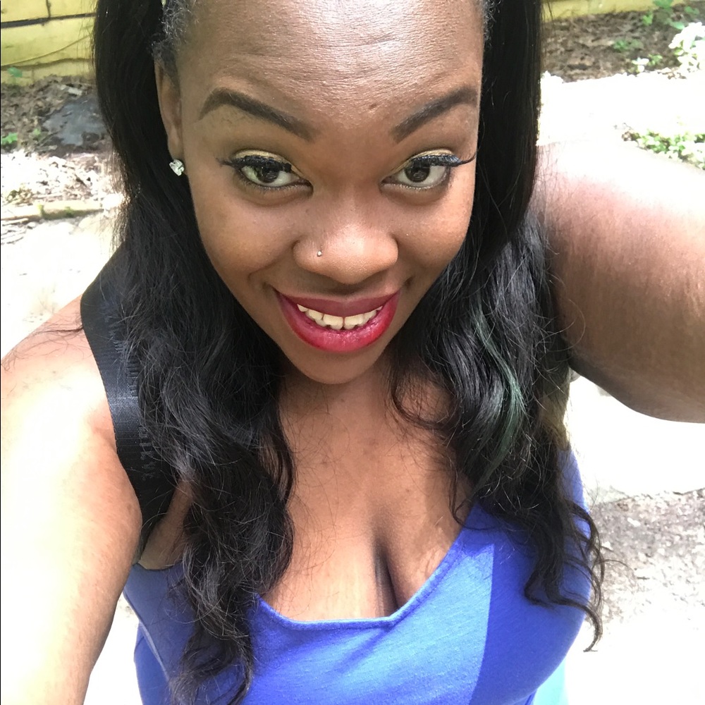 Meet your Posher, Ashley